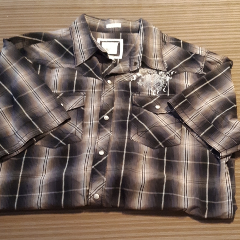 BKE men's short sleeve button down shirt SIZE L